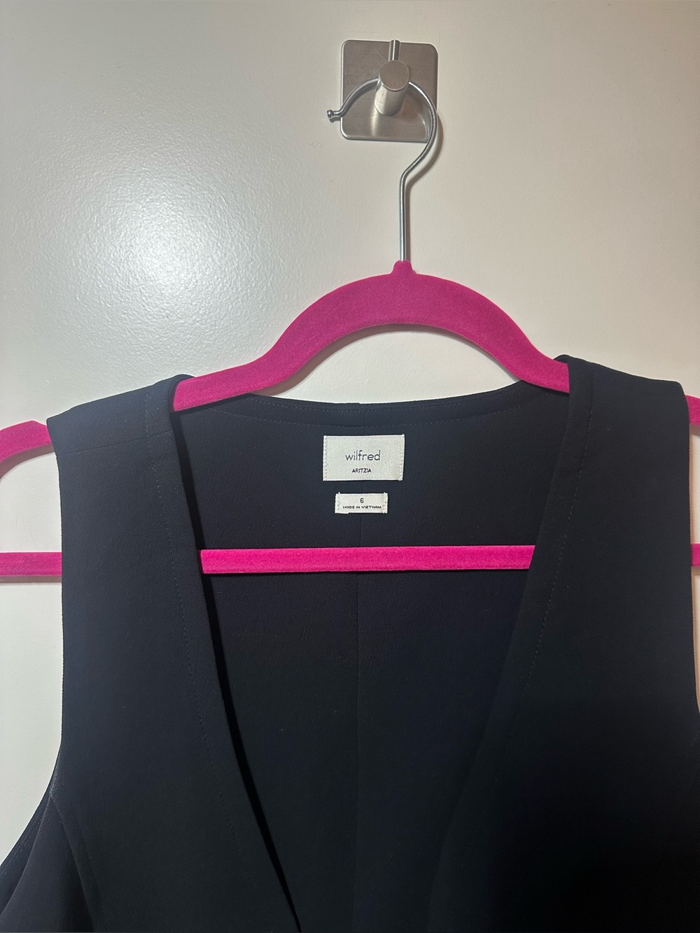 EUC ARITZIA x WILFRED - Black Attire Vest, 6 - Picture 5 of 8